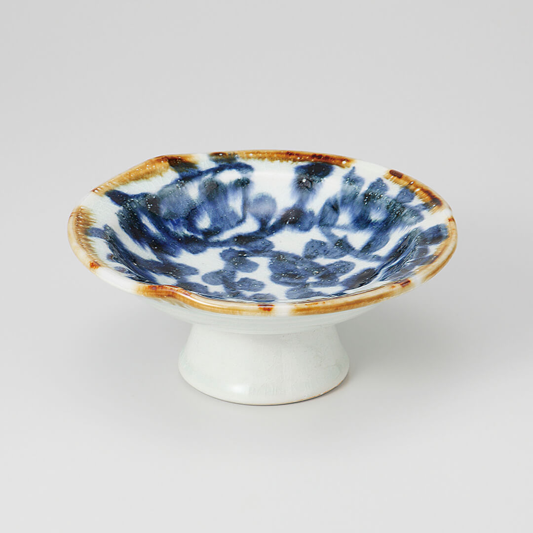 手描き唐草 高台皿 12.3×5.2cm