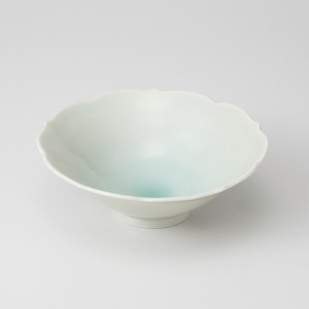 青白磁 輪花深鉢 [ 向付 ] 17×16.9×6cm