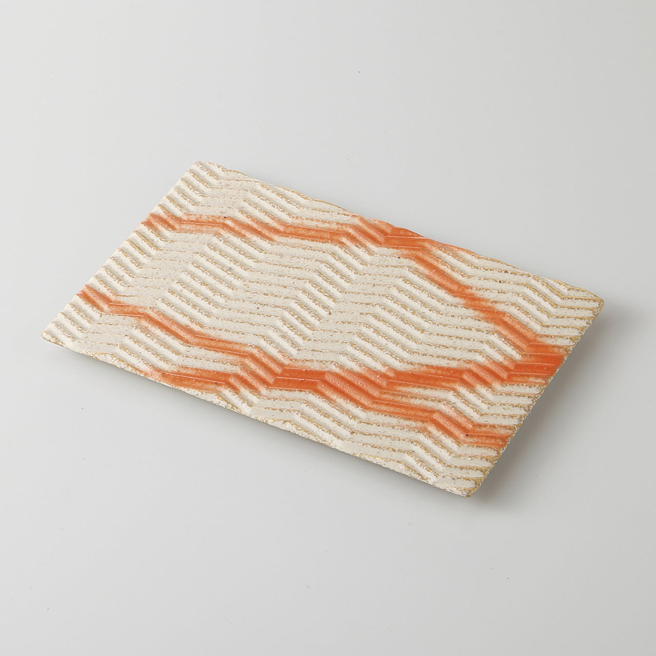 火だすき 矢羽根長皿(小) 18×12×1cm