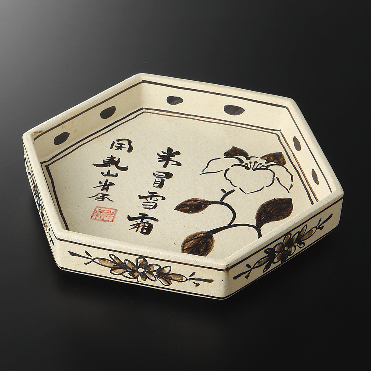 乾山山茶花 六角6寸皿 20.5×18×3.5cm