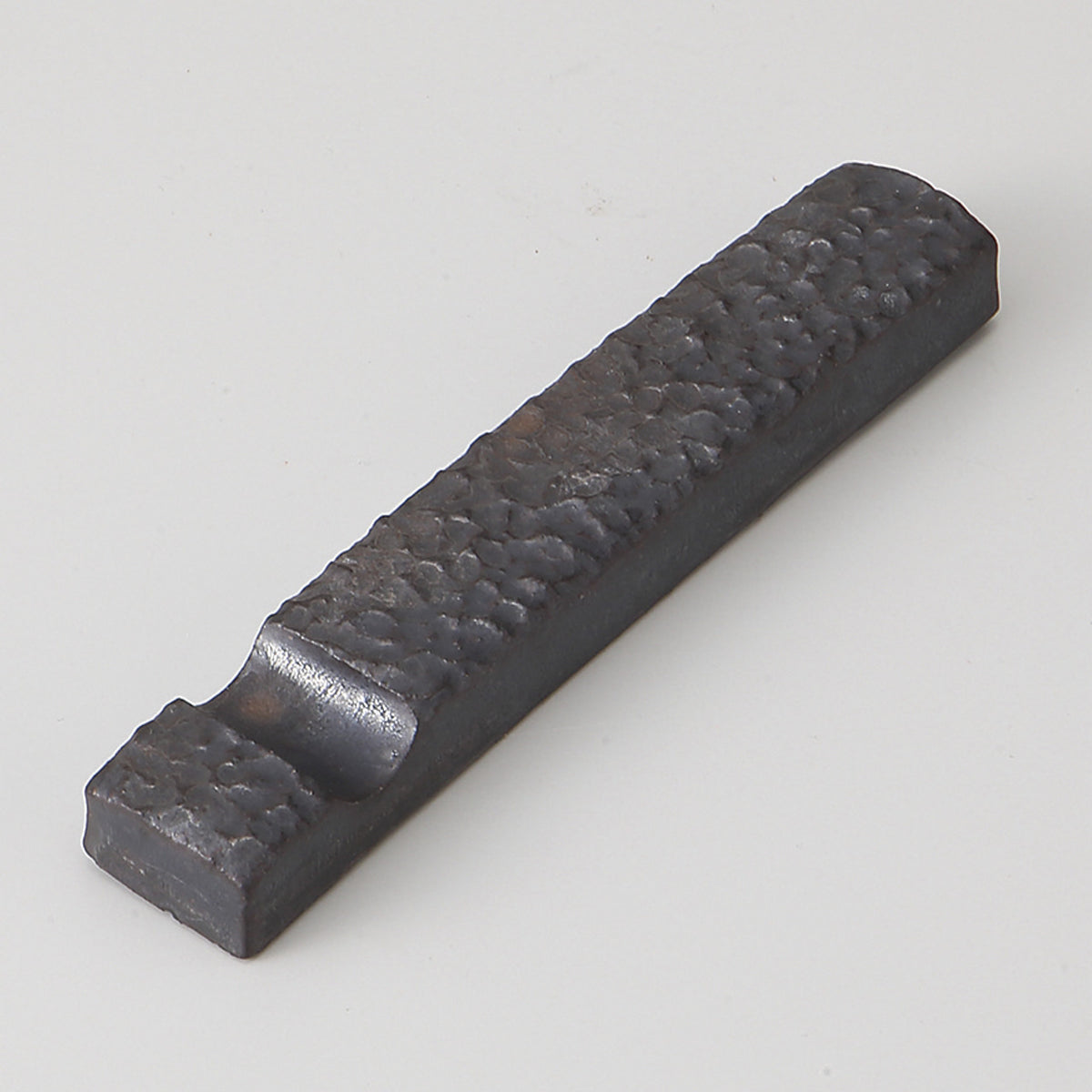 黒陶ちりめん カトラリーレスト 11.8×2×1.3cm