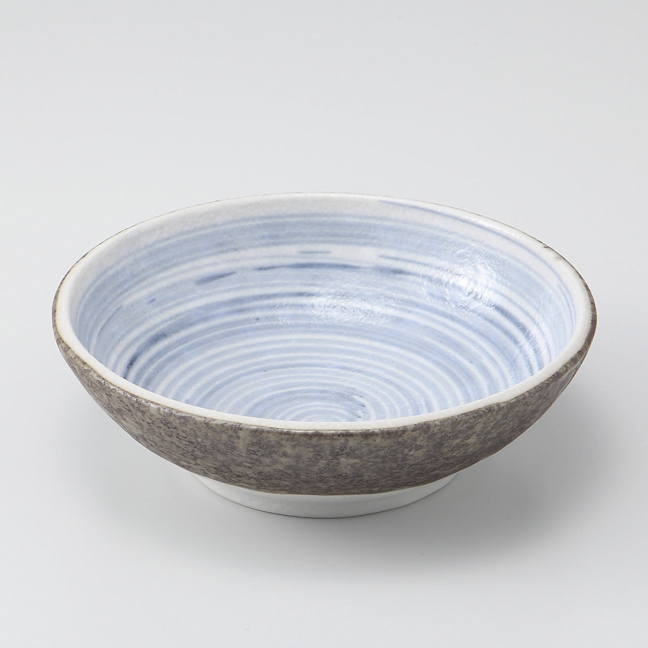 刷毛目岩清水 手捻り5.0鉢 16.5×5.2cm