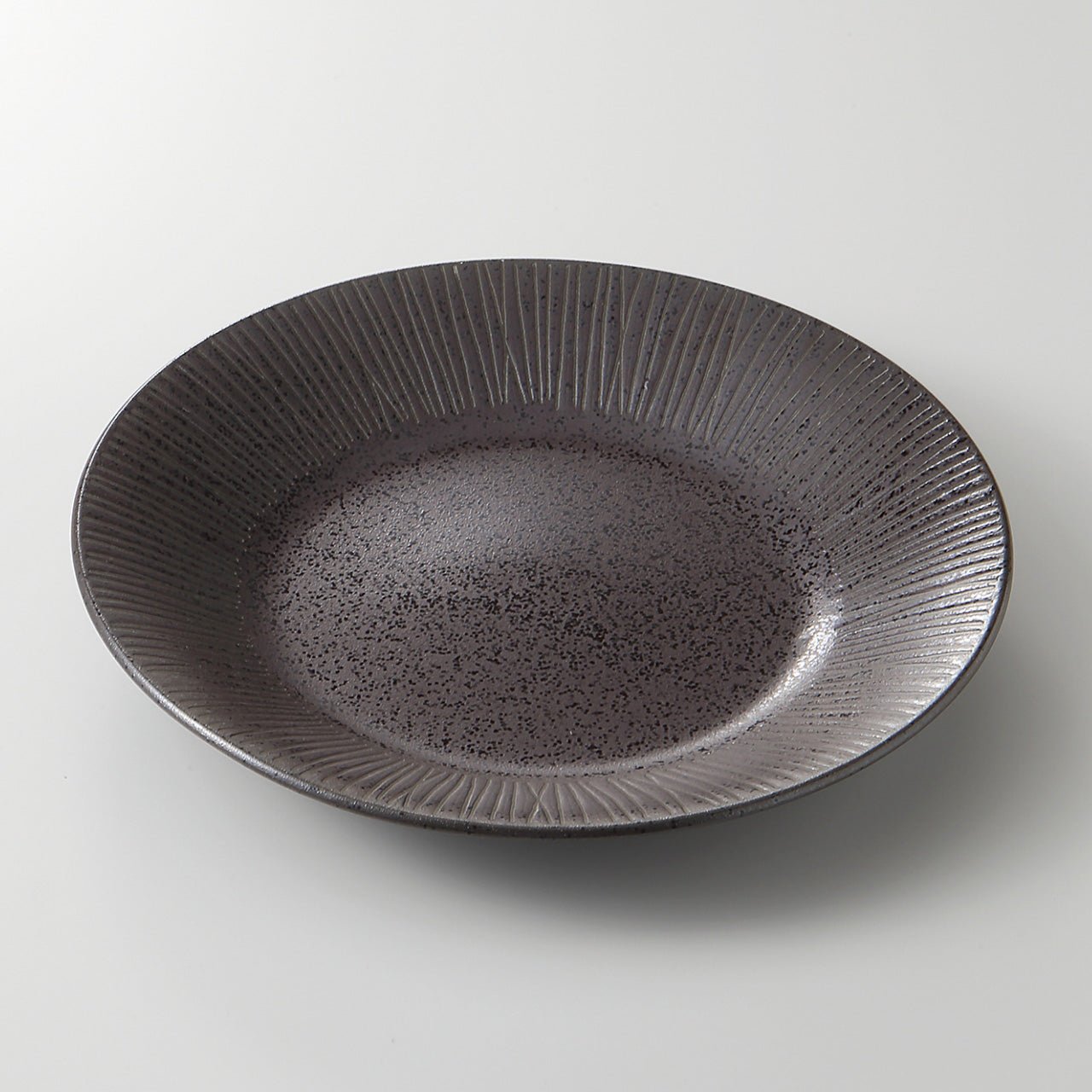 糸十草黒 反7.0皿 23.8×3.4cm