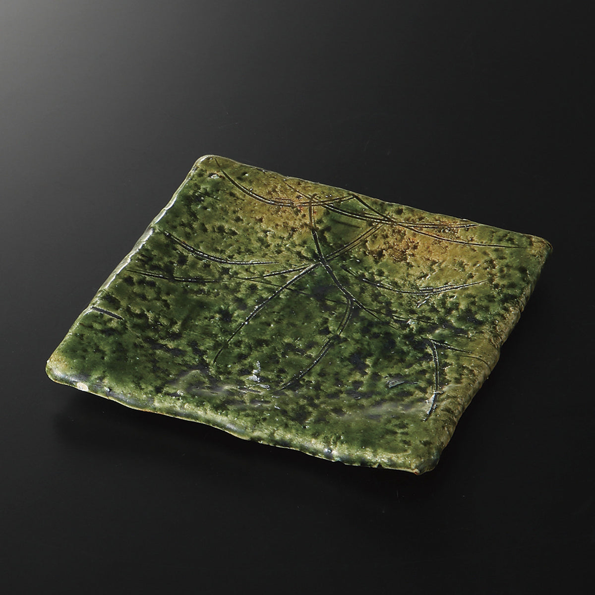 織部 たたき角銘々皿 14×14×1.3cm