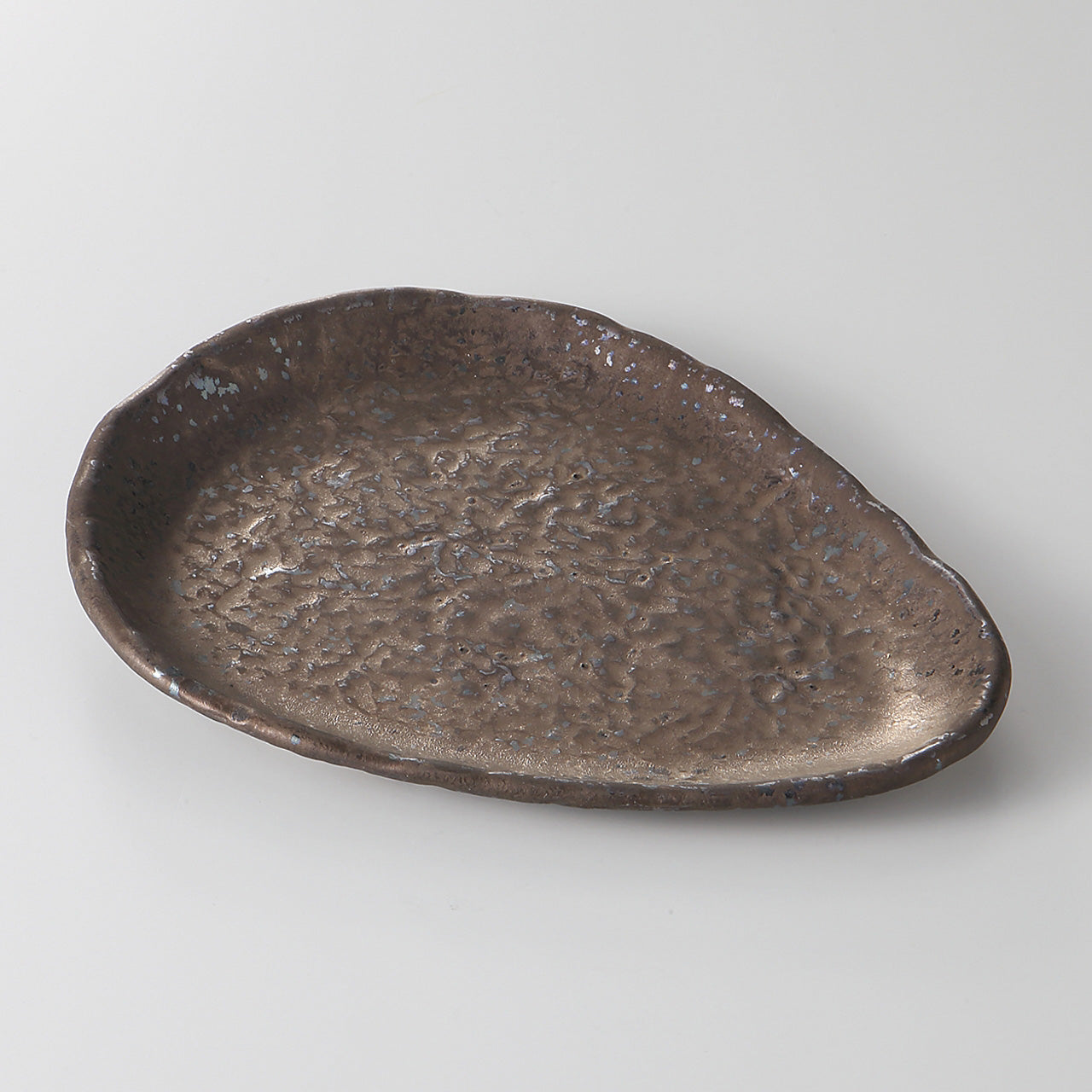 熔岩流 岩目取皿 19.7×15.4×1.9cm