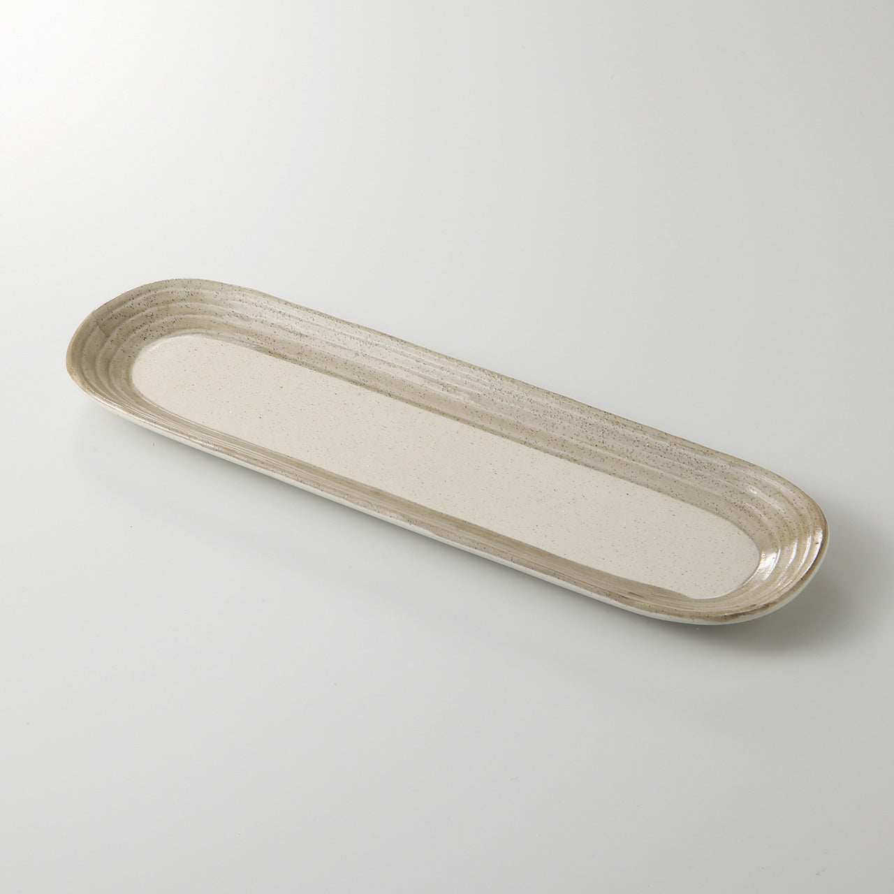 渕錆粉引 楕円長皿 33.5×10×2cm