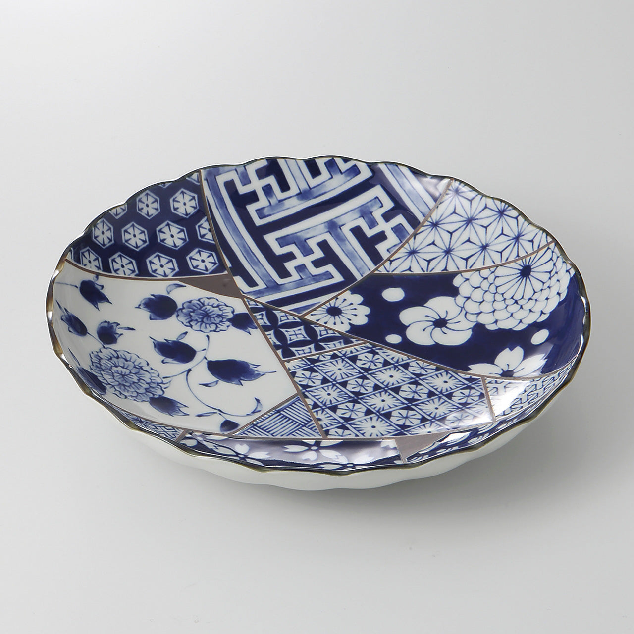 藍友禅 菊型5.0皿 16.3×3.5cm