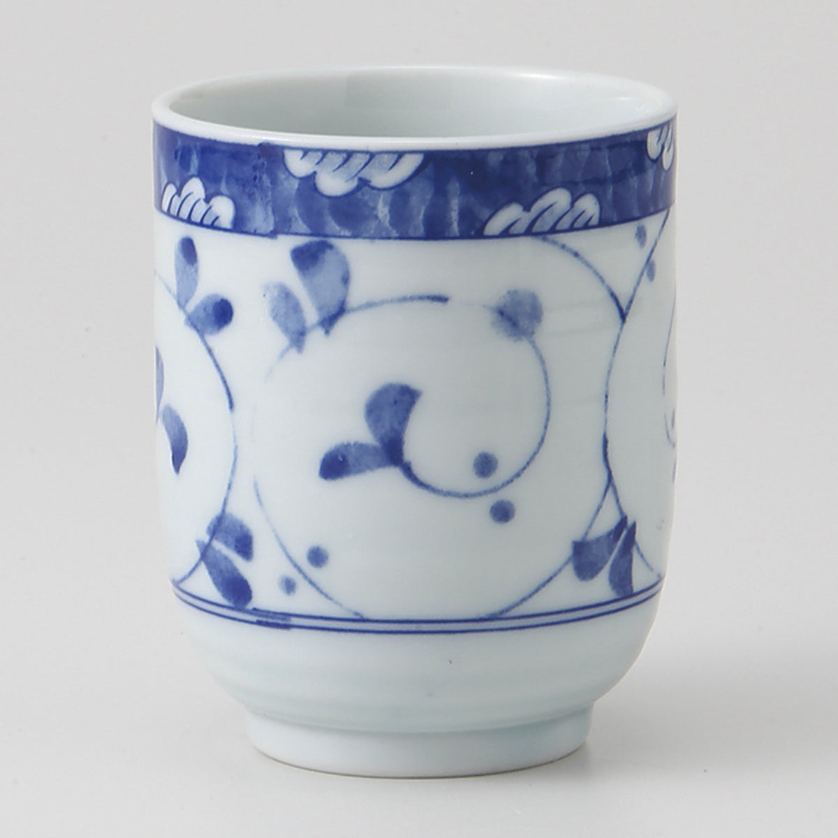 めばえ唐草 湯呑 6.3×7.8cm 160cc