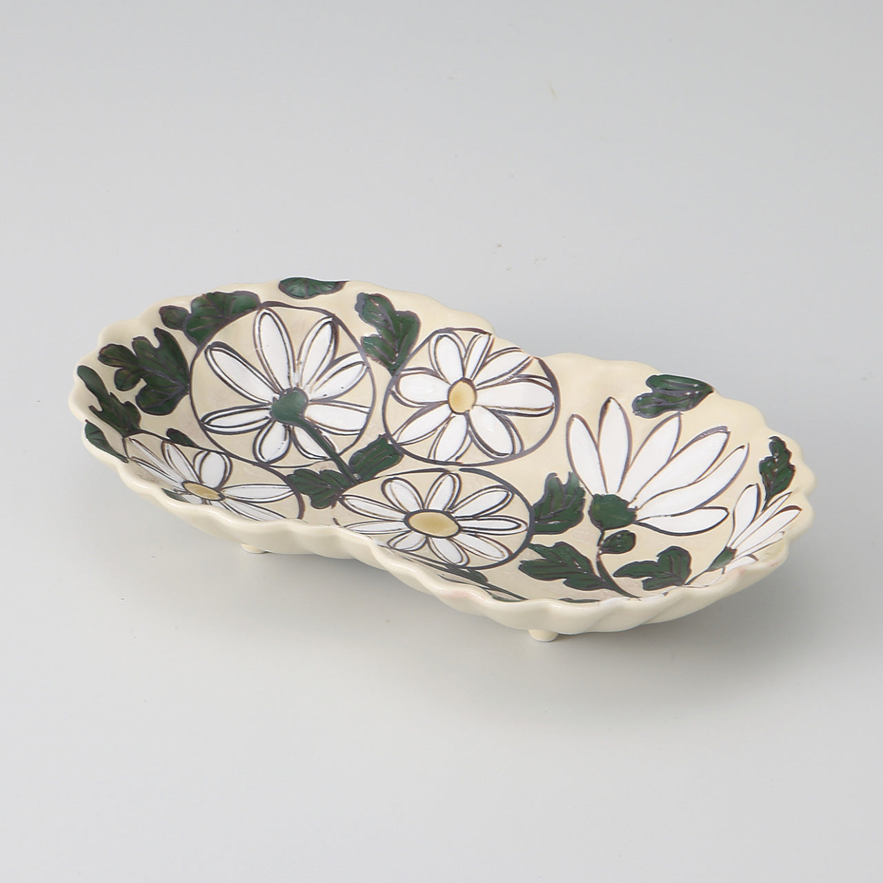 菊花 輪花つなぎ鉢 18×10.6×3.3cm