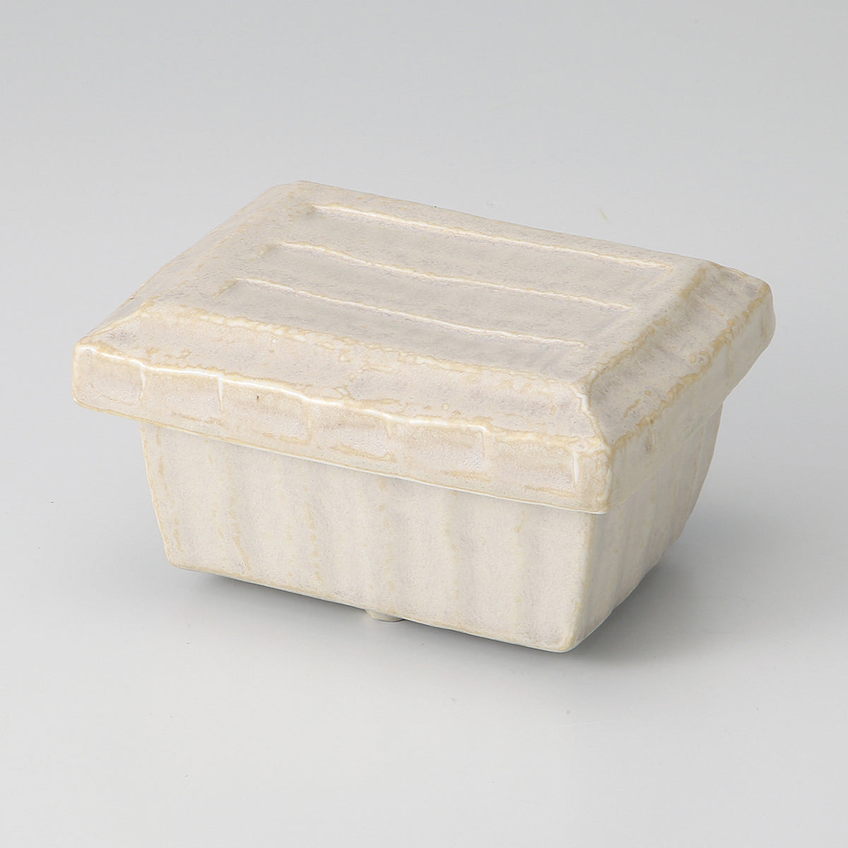 白均窯 削ぎ角蓋物 12.5×10.3×6.8cm