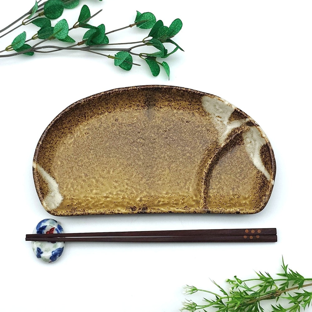 黄河流半月仕切皿