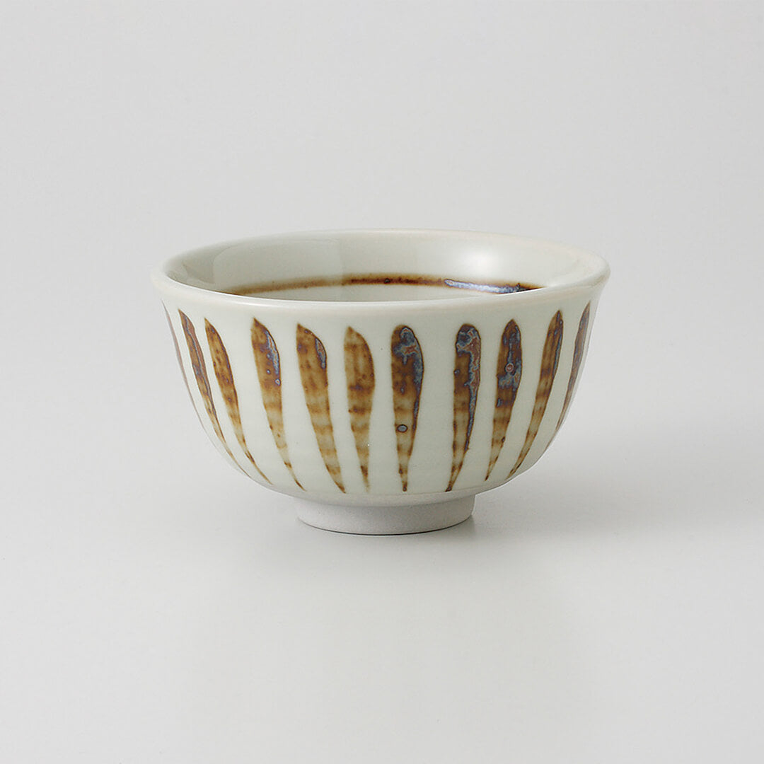 錆十草 反茶碗 [ 茶碗・飯丼 ] 12x7cm