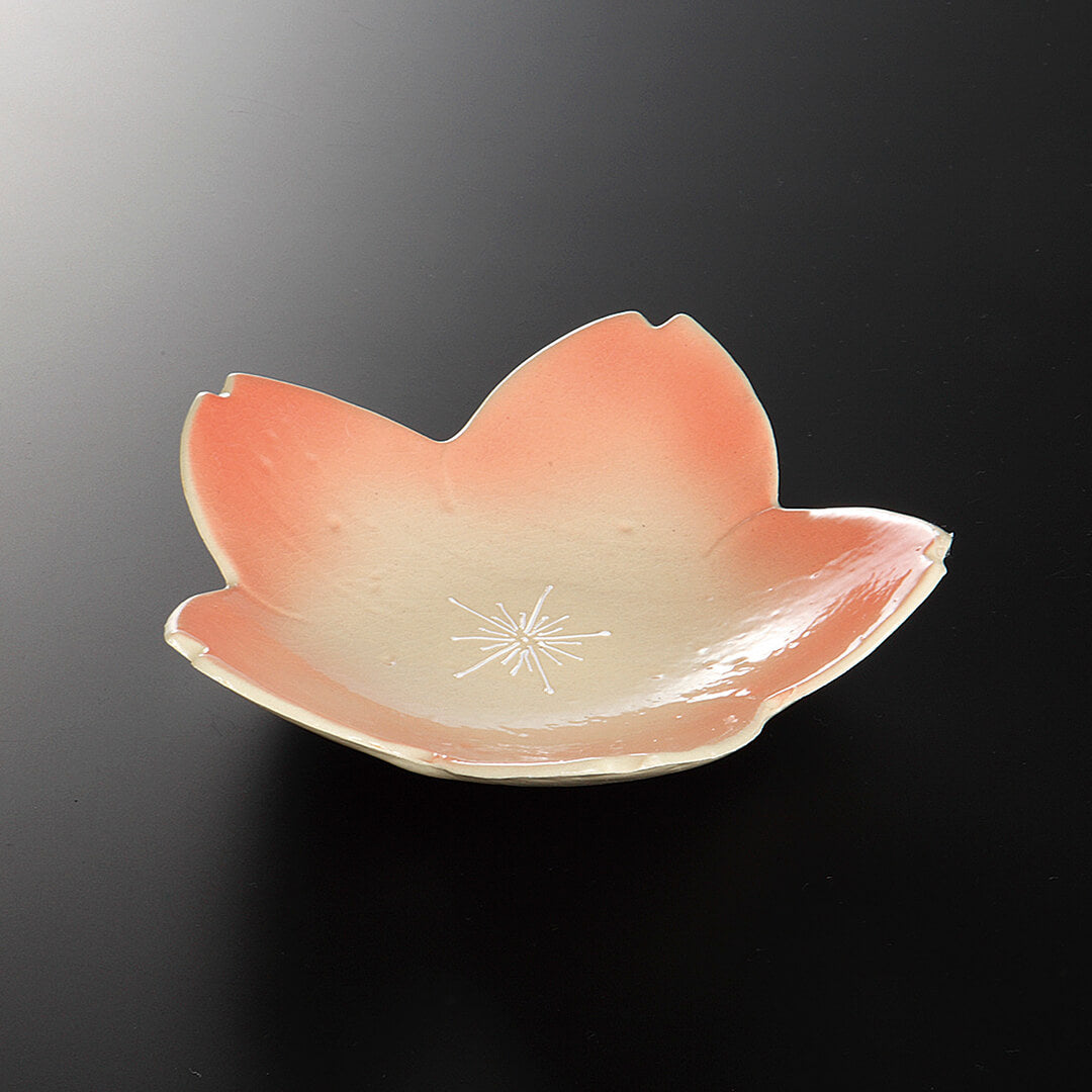 桜 前菜皿 [ 正角・変形皿 ] 22.5x21.5x4.7cm