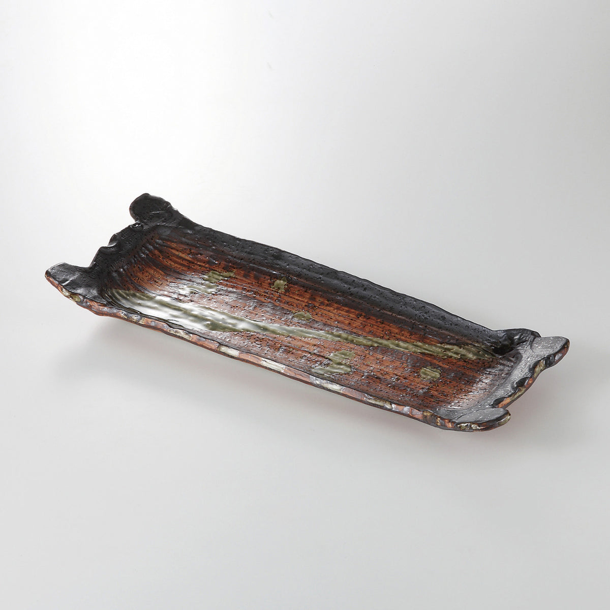 焼締め黒渕 格子長皿 41.7×17×4.7cm
