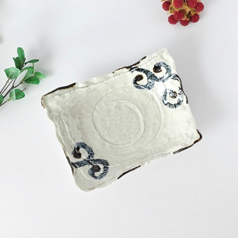 美濃焼 どこか懐かしく食卓にちょうどいい 太唐草 二重向付 | 一品をきちんと見せる 変形の長角中鉢 ( 向付 / 変形鉢 )
