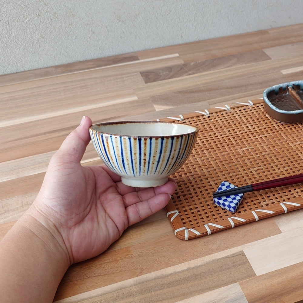 二色十草 丸茶碗 [ 茶碗・飯丼 ] 11.8x6.2cm
