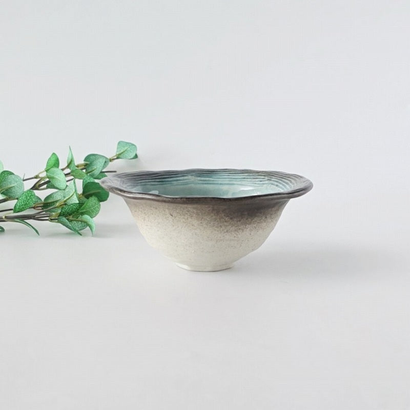 流泉 ストライプ小鉢 [ 小鉢・中鉢 ] 13.6x13x5.5cm