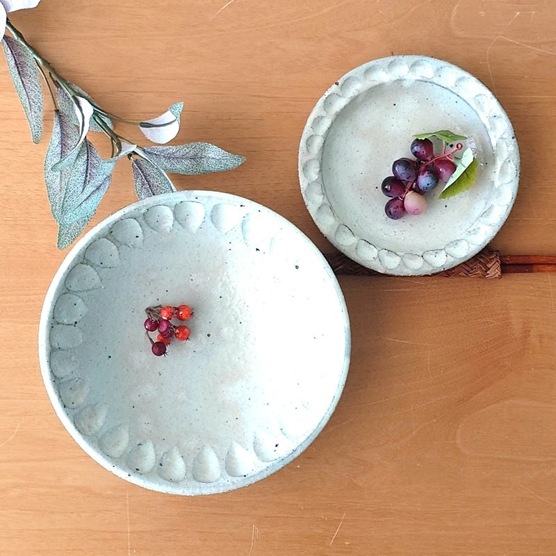 粉引花彫 たわみボール [ 大鉢 ] 21.7x6cm