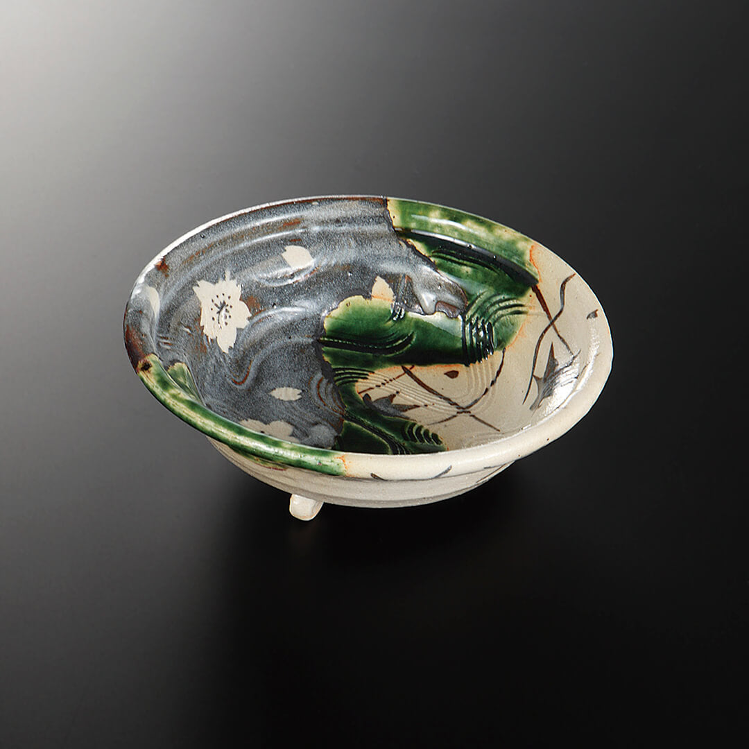 黒織部　鉢 織部