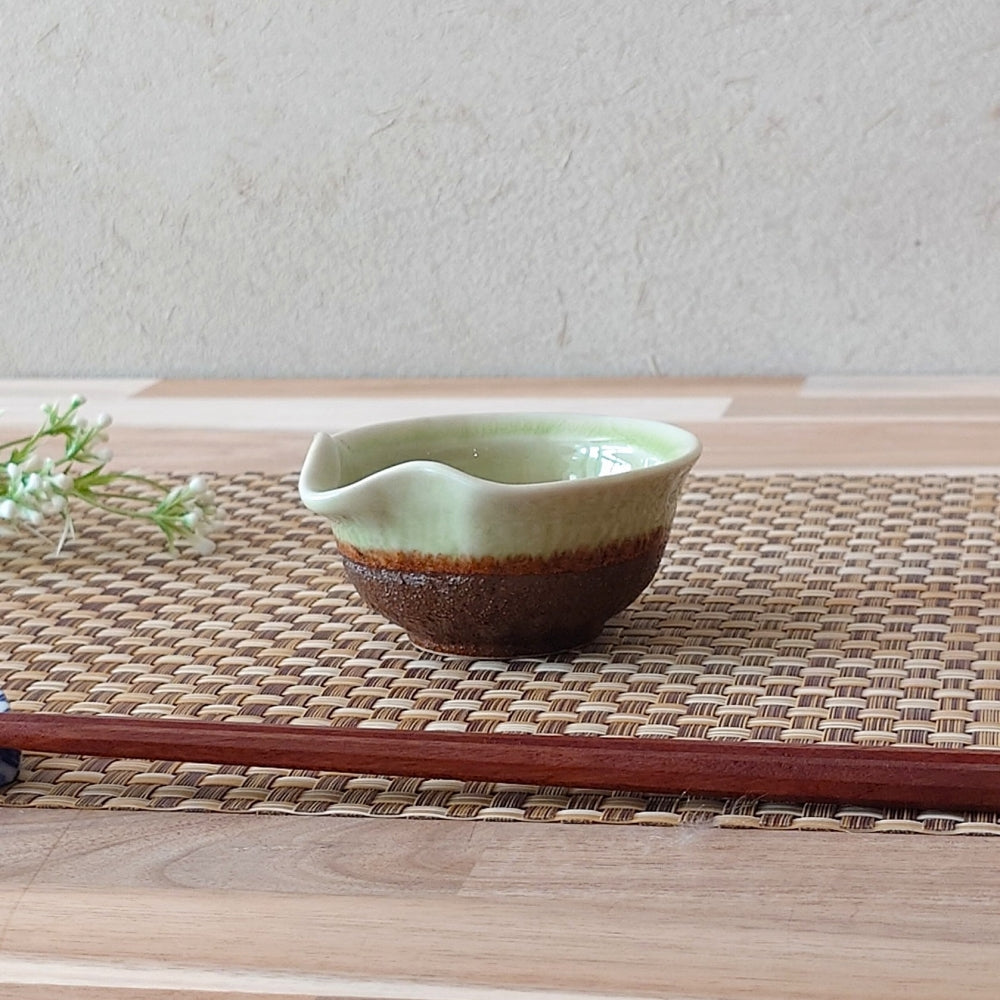 ヒワ塗分 片口小鉢(小) [ 珍味・小付 ] 9.3x8.8x4.3cm