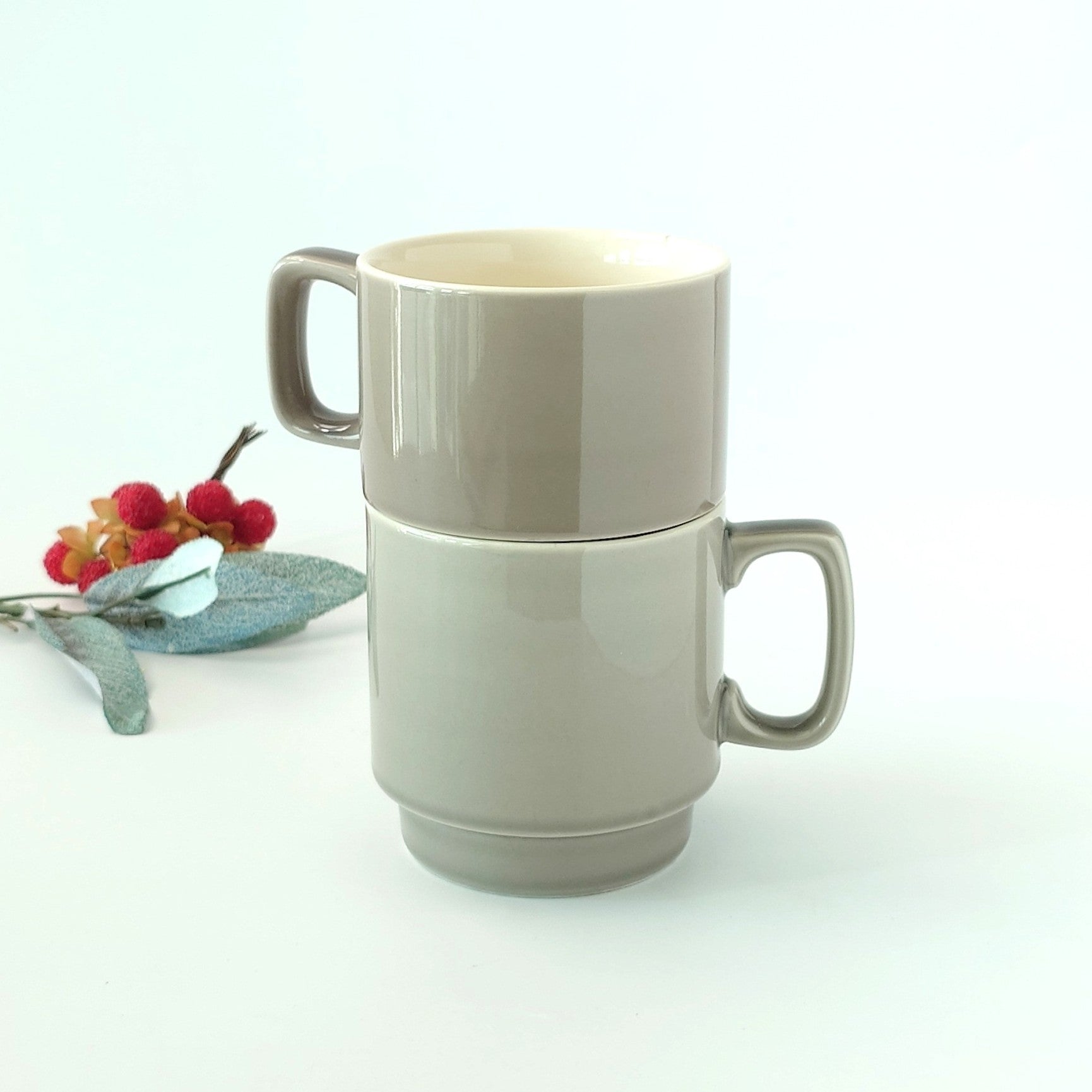 メルトグレー スタックコーヒーカップ [ マグ・スープカップ ] 11.3x8.4x7cm 250cc