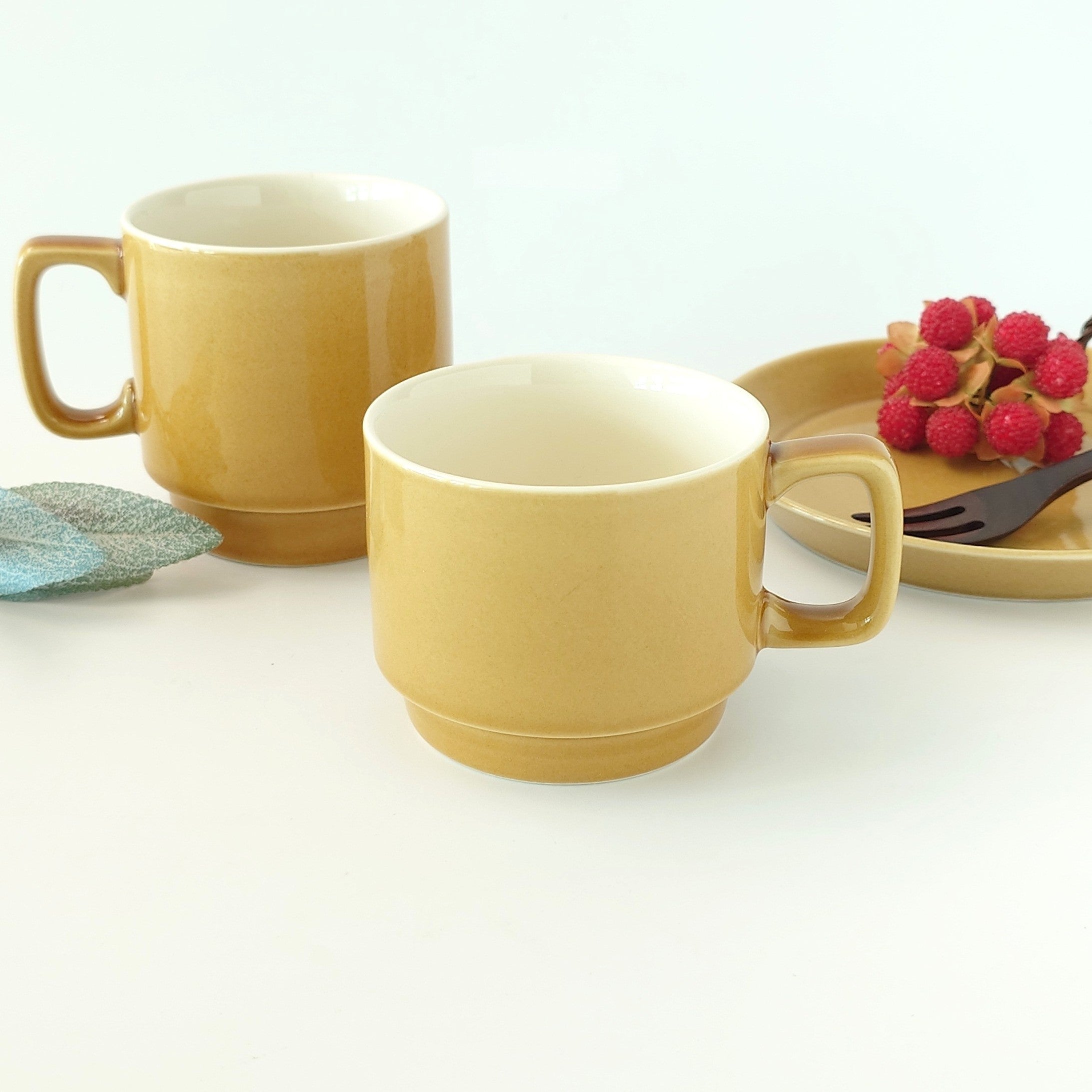 淡アンバー スタックコーヒーカップ [ マグ・スープカップ ] 11.3x8.4x7cm 250cc