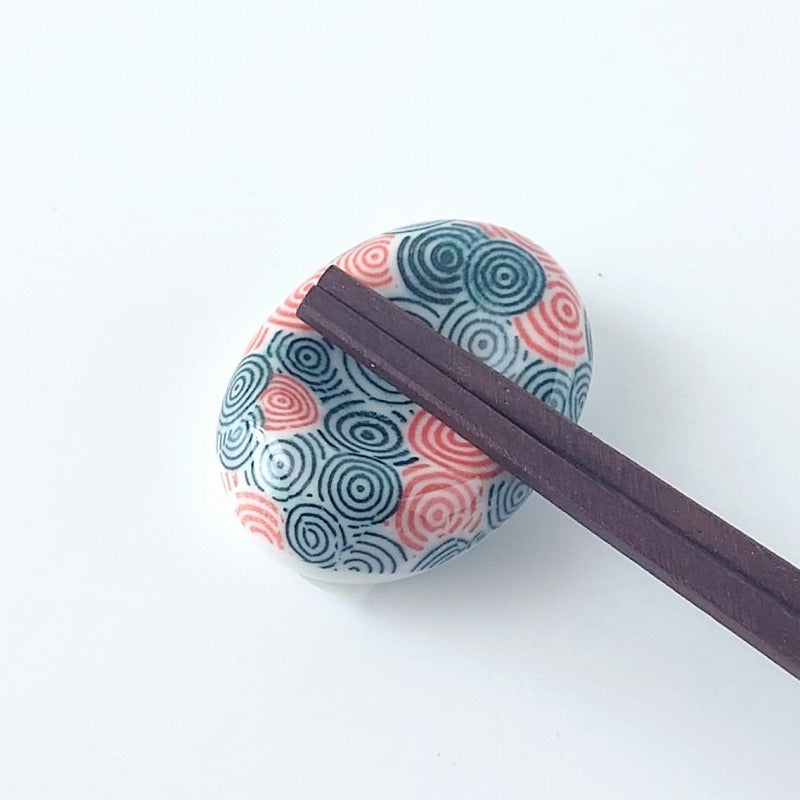 連輪（紺） 丸型箸置き [ はしおき] 4.3×3.3cm