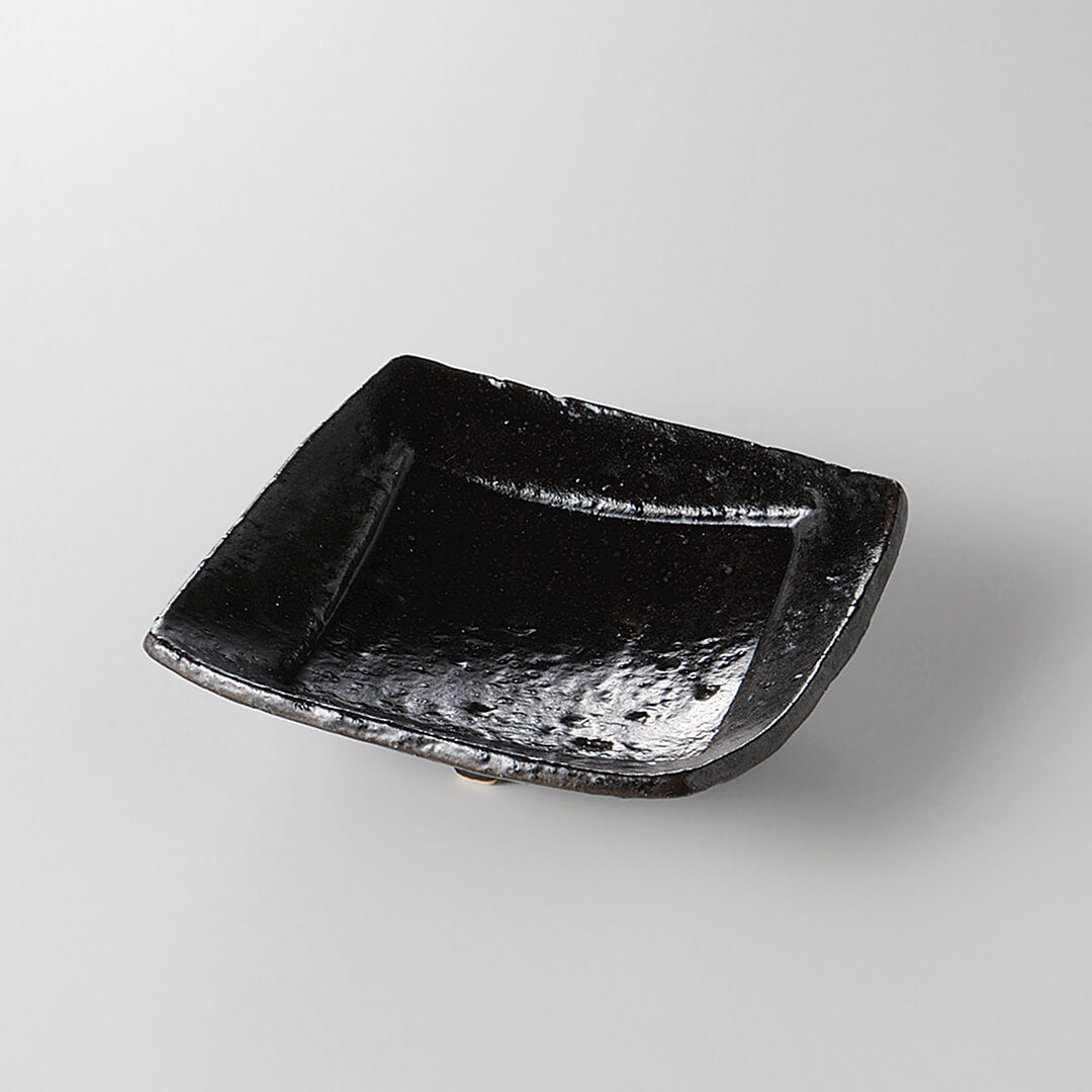 黒備前 変形リム角小皿 [ 小皿・豆皿 ] 9.5x8.4x2.1cm