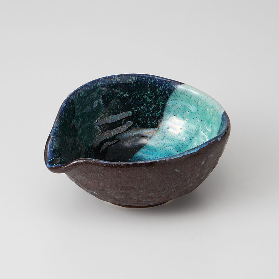 黒釉かいらぎ流 片口小鉢(小) [ 小鉢 ] 11.2x9.2x5.1cm