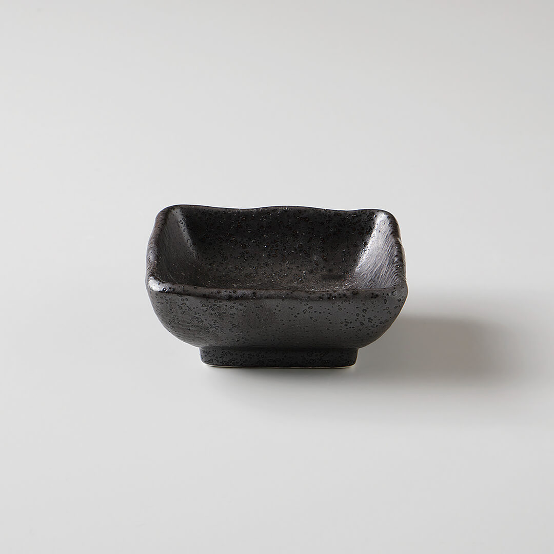 黒錆（抗菌釉） 角豆皿 [ 珍味・千代口 ] 7.3x3.0cm