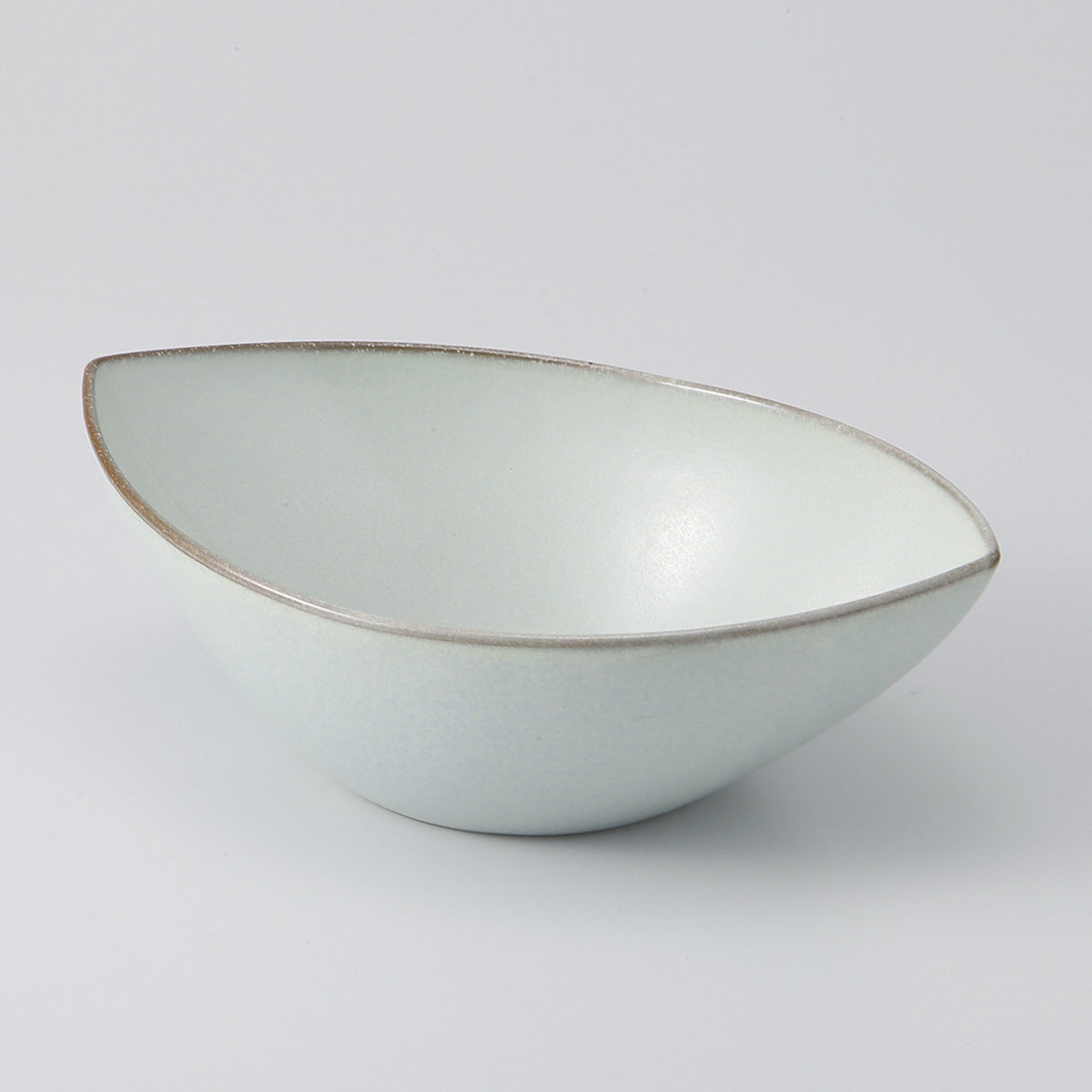 ヒワ 楕円鉢 18.5×13cm