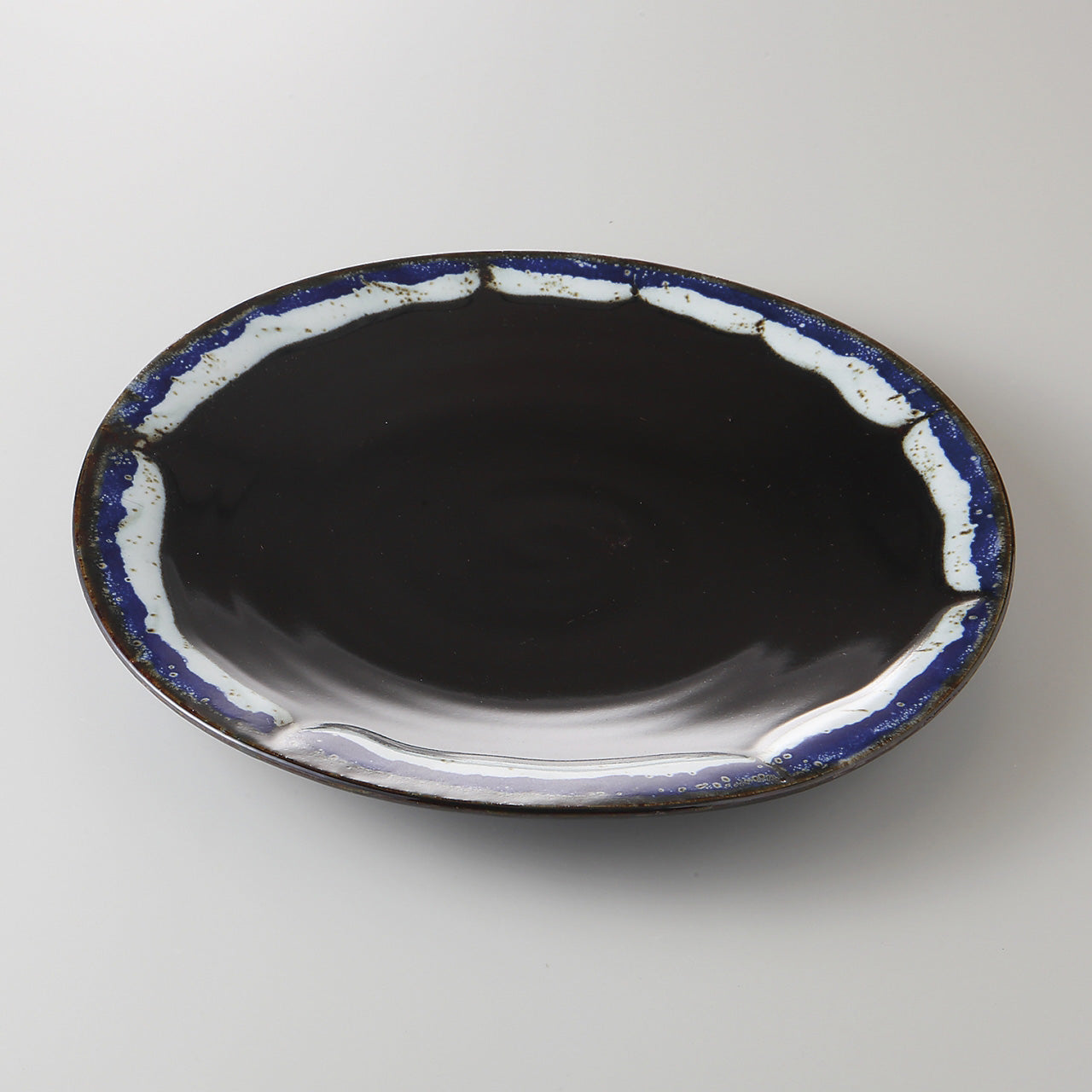 ルリ窯変 たわみ7.0皿 21.8×21.6×3.5cm