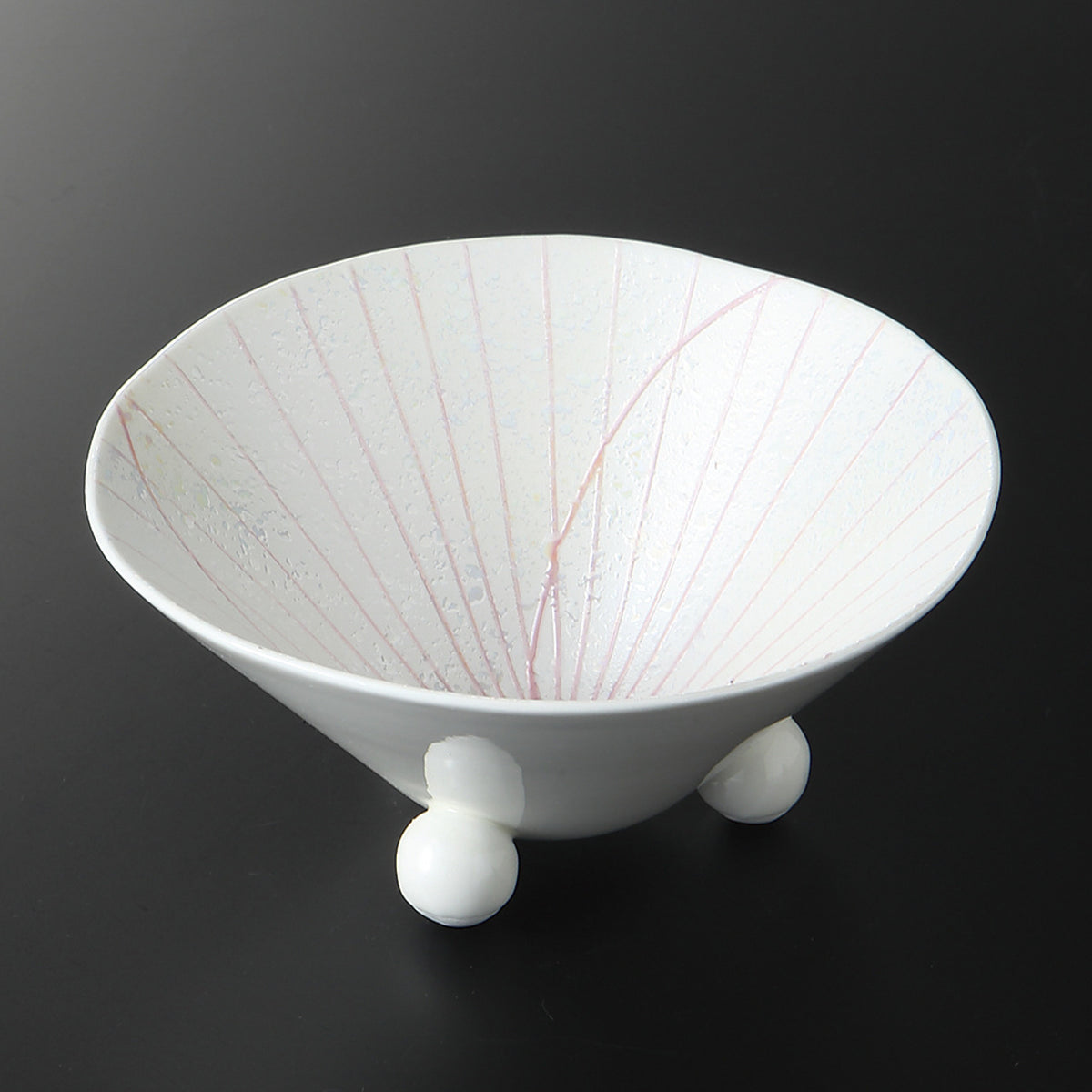 一珍ピンクラスター 三ツ足小鉢 116×5.5cm