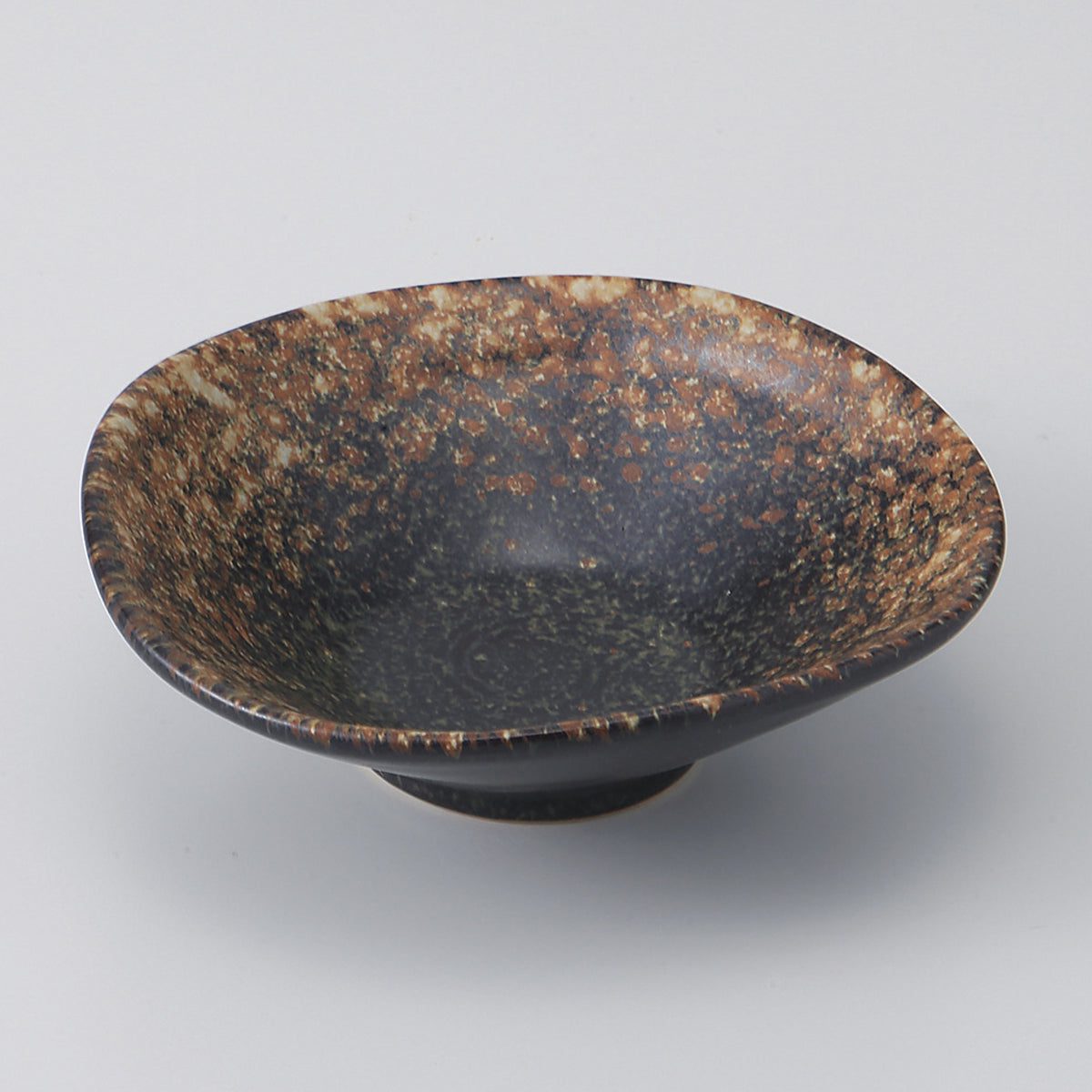黄砂 三角浅鉢 12.1×12×3.8cm