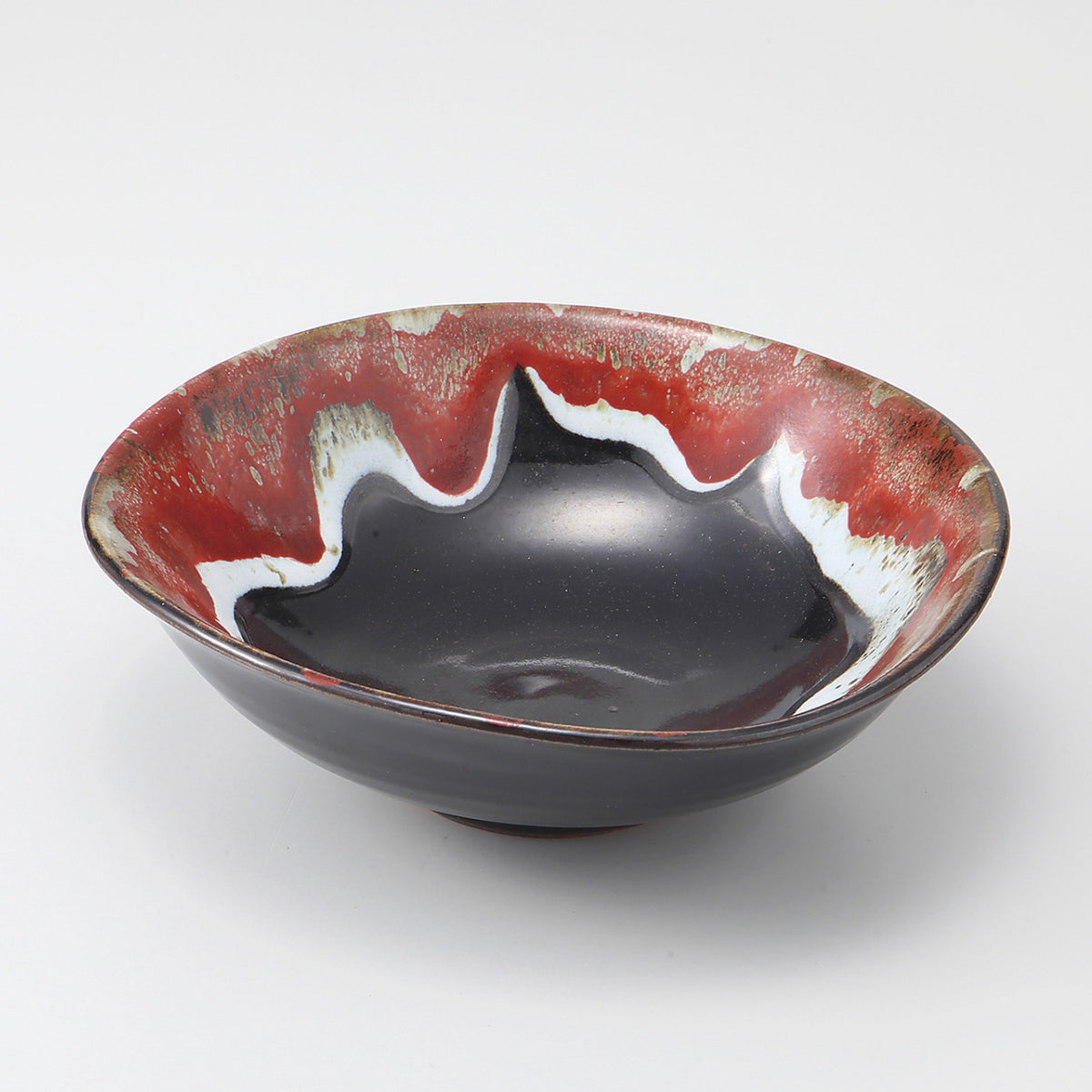 紅窯変 たわみ中鉢 17.5×17.3×5.8cm