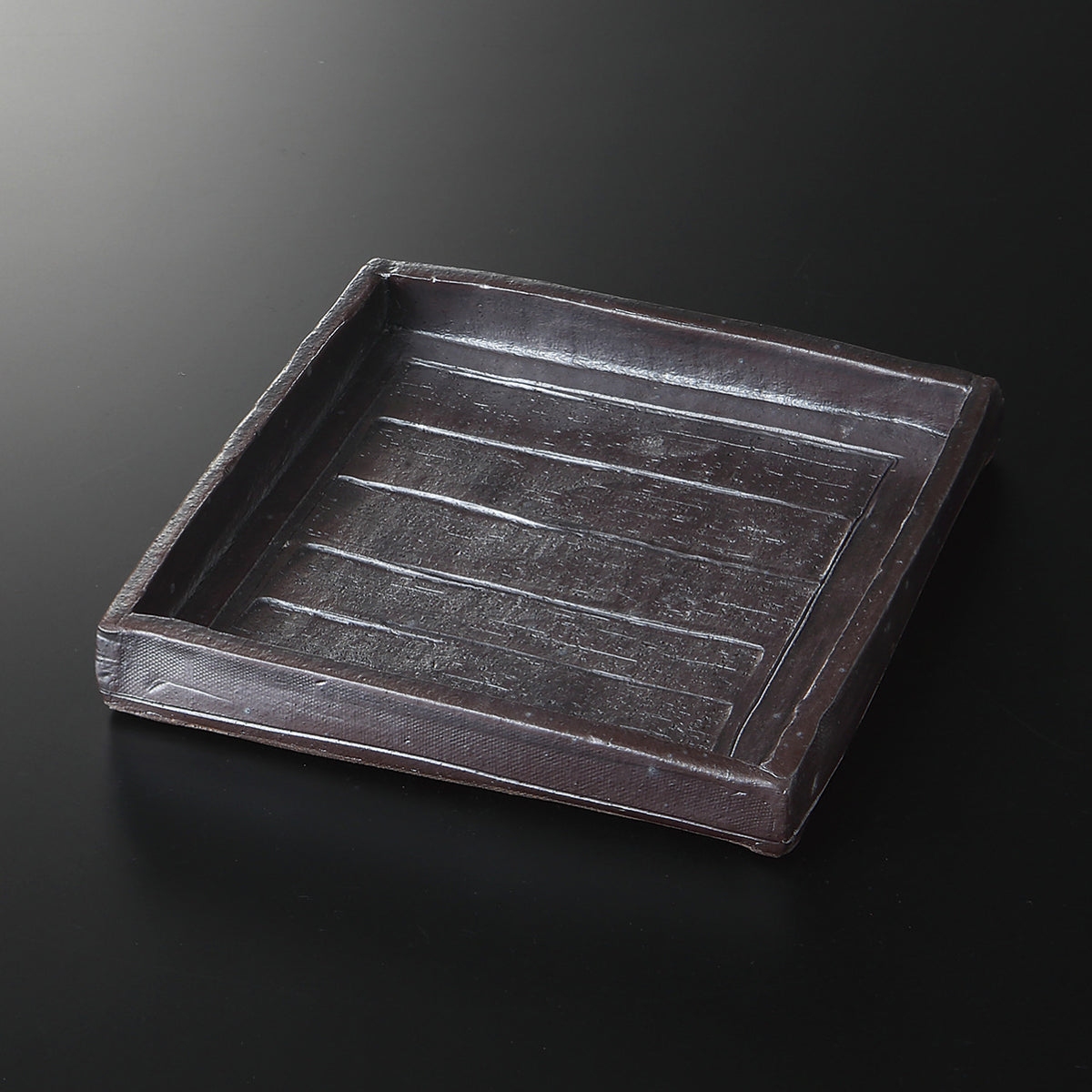 黒陶 しのぎ四方鉢 17×12.4×4.5cm