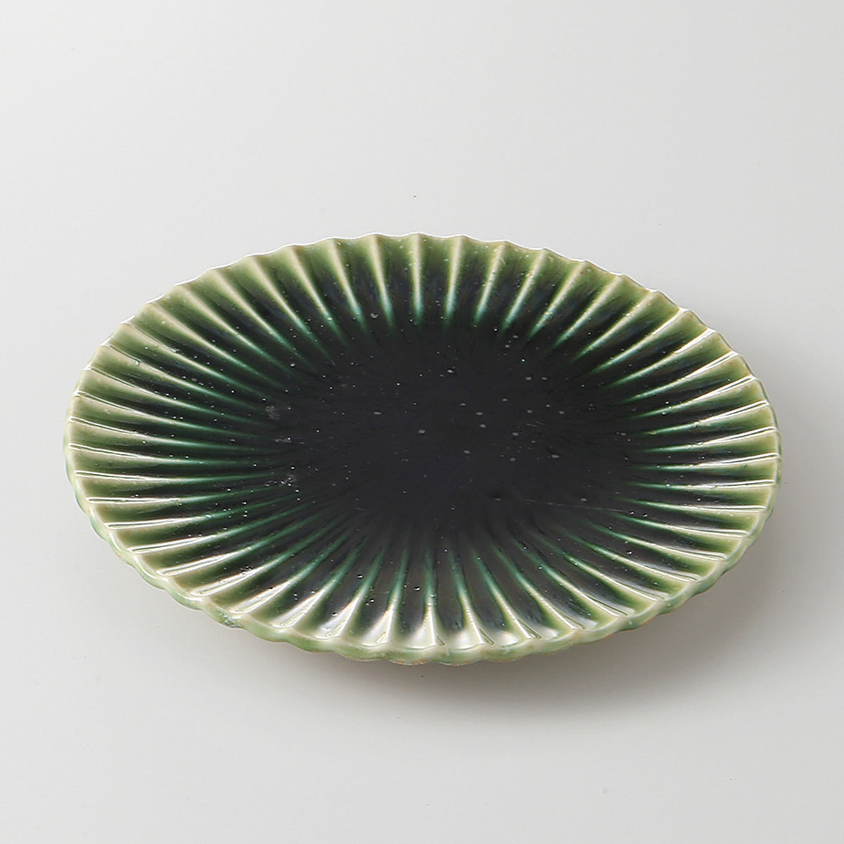 織部塗分 しのぎ高台皿(小) 16.5×1.5cm