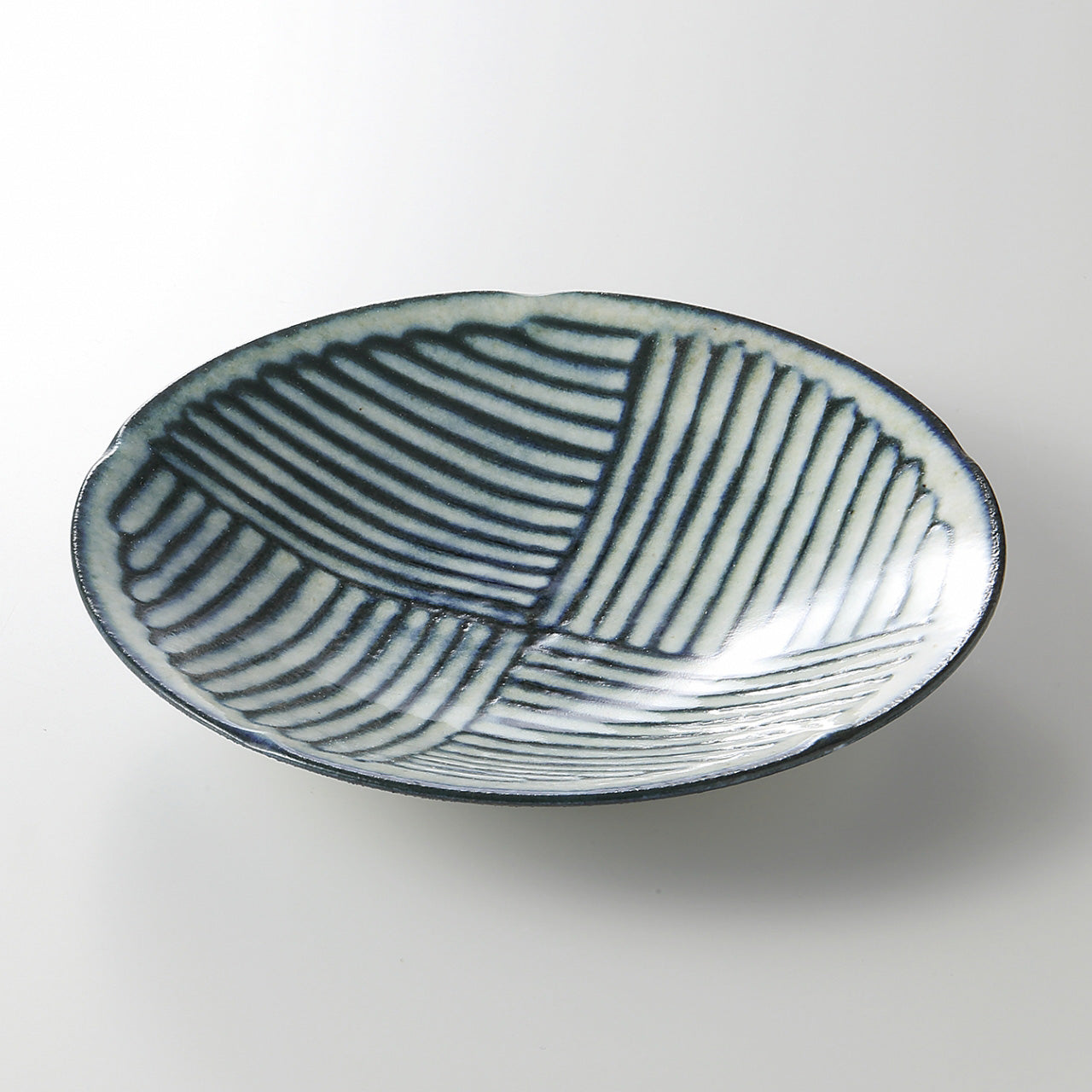 線彫均窯 7寸深皿 22.3×4cm