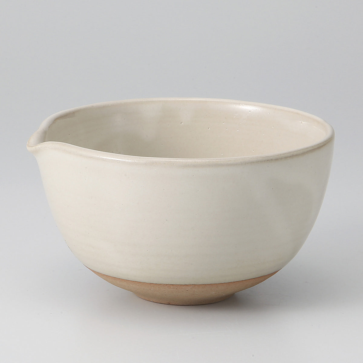 白釉 片口抹茶碗 13.2×12.8×7.3cm