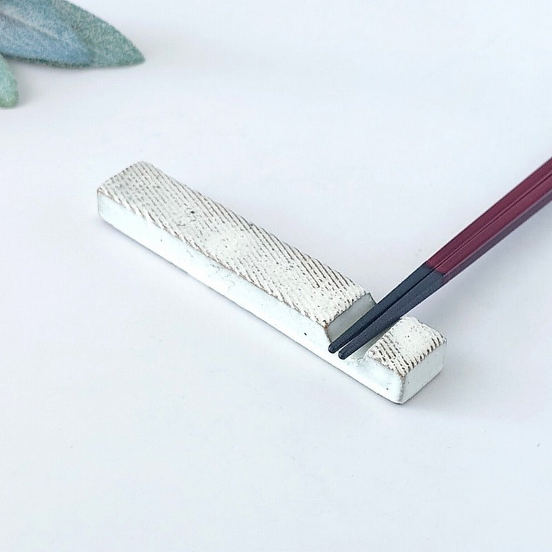 粉引櫛目 カトラリーレスト [はしおき] 11.8×2×1.3cm