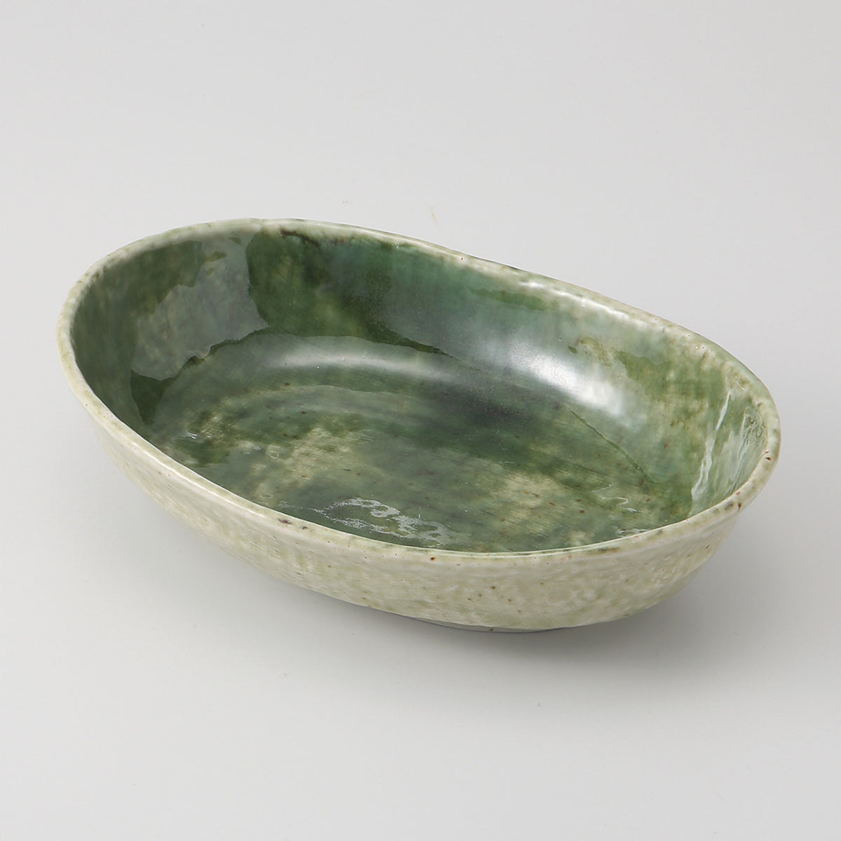 緑釉塗分 楕円鉢 20.8×15.5×5.5cm