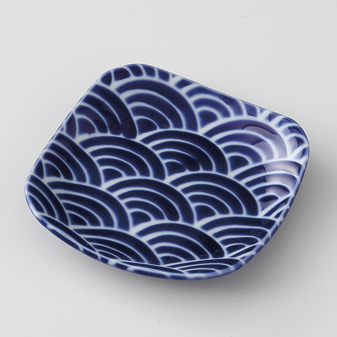 瑠璃小紋(波) 四角小皿 9.5×2cm