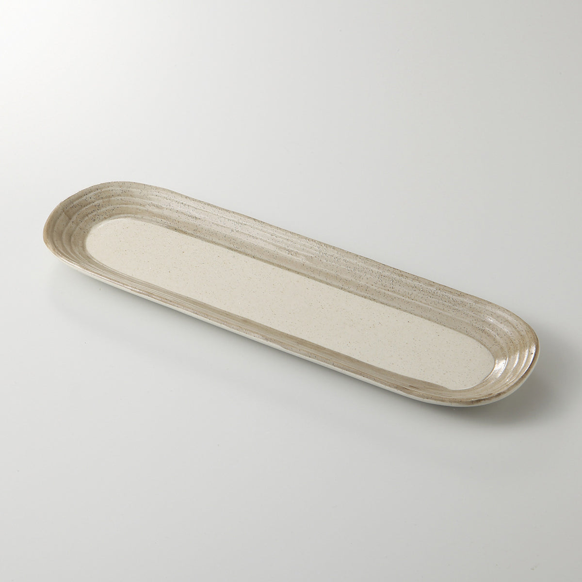 渕錆粉引 楕円長皿 33.5×10×2cm