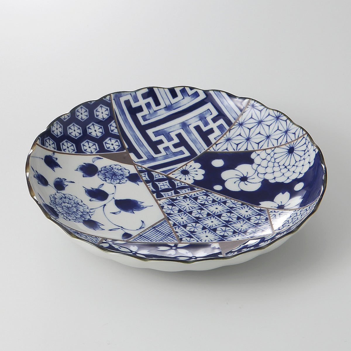 藍友禅 菊型5.0皿 16.3×3.5cm