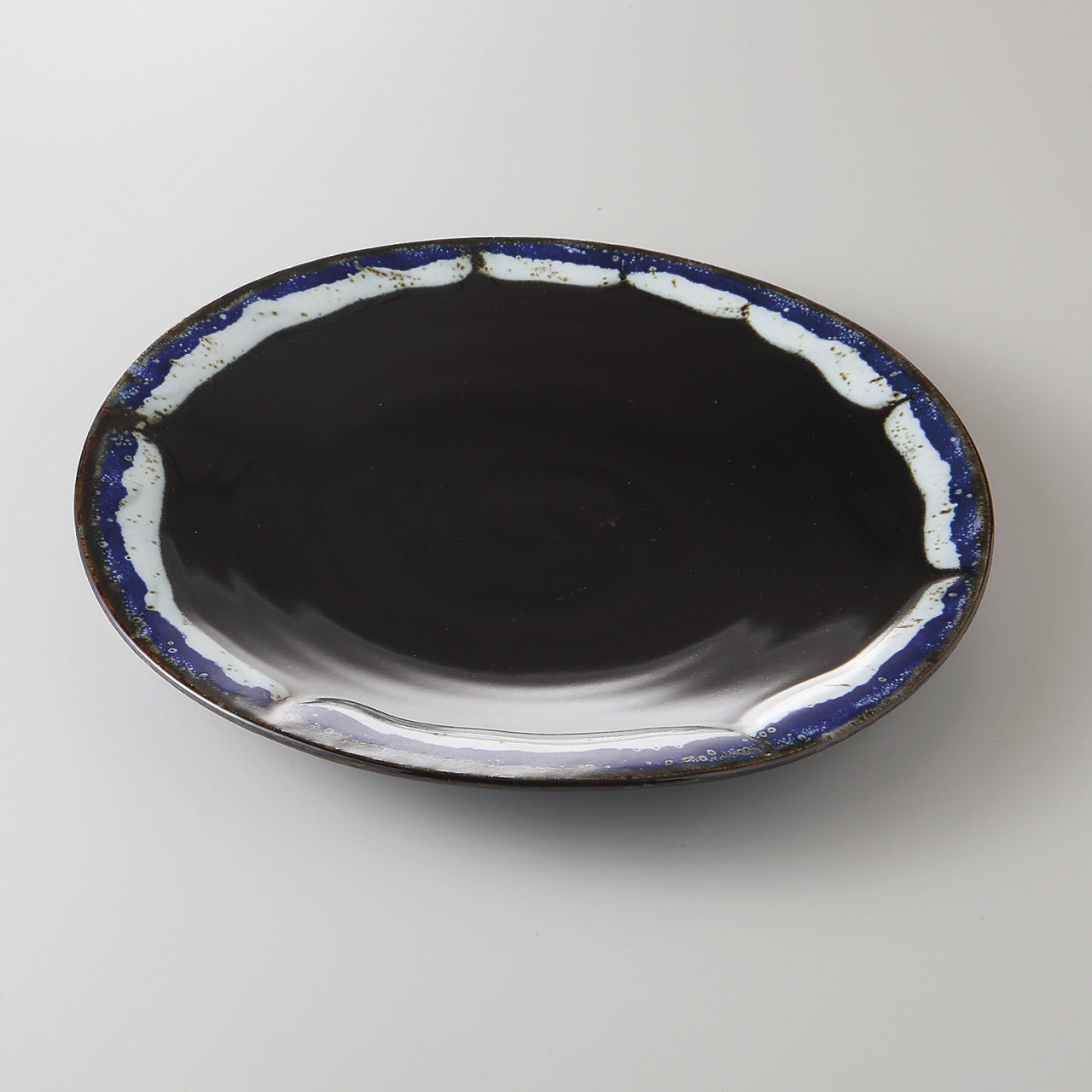 ルリ窯変 たわみ8.0皿 25.2×25×3.6cm