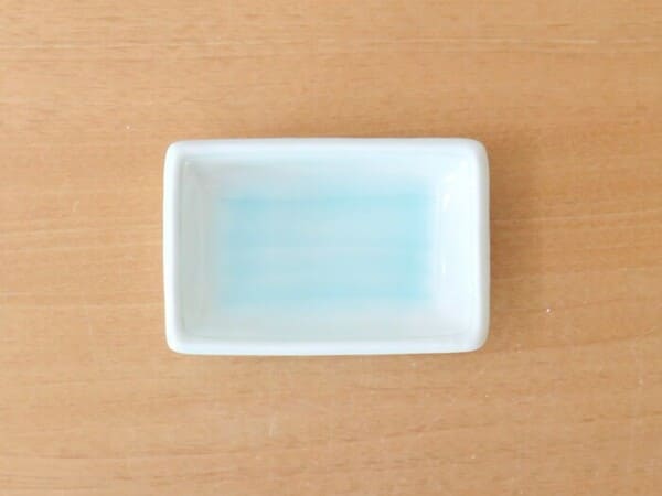 美濃焼 手彫青白瓷長角千代口 [ タレ皿 ] 9×6.5cm