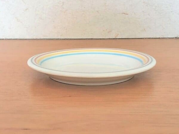 美濃焼 レインボー６半パン皿 [ 中皿 ] 約15.6cm