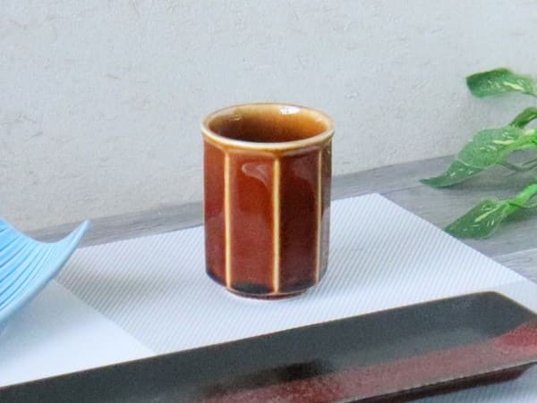 美濃焼 アメ天目 八角湯呑 ( 大 ) [ 湯呑・カップ ] 約200cc