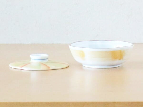美濃焼 錦重ね 蓋物 [ 煮物碗・蓋向 ] 約10.8×5cm