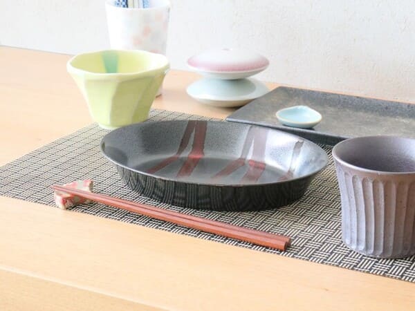 美濃焼 天目赤流し反楕円皿 [ 楕円皿 ] 約20×15.5×2.3cm